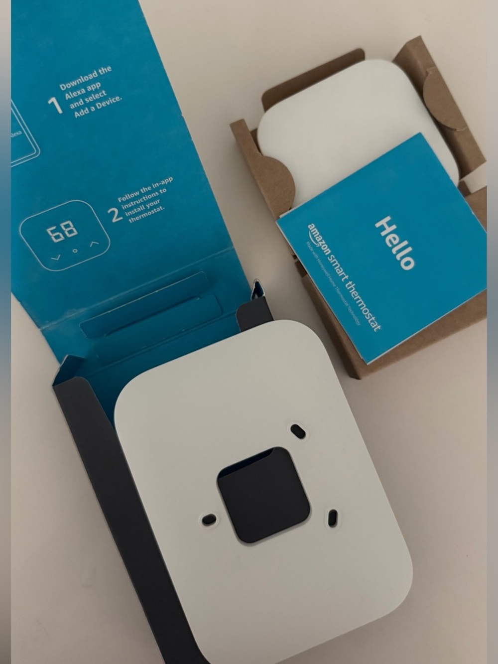 Amazon Smart Thermostat – White with Teal Accent Packaging